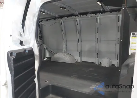 2021 Chevrolet Express Cargo Rwd 2500 Regular Wheelbase Wt from USA, damaged, VIN 1GCWGAFP7M1310209